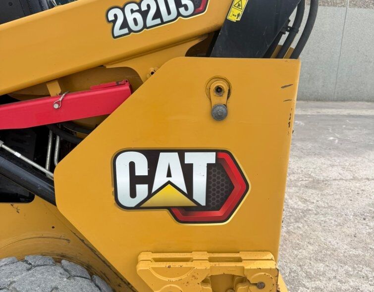 CATERPILLAR  262D3 